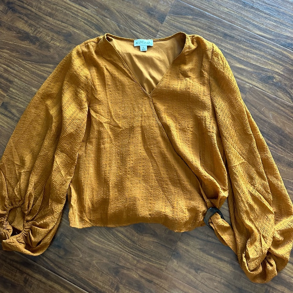 The line of style blouse